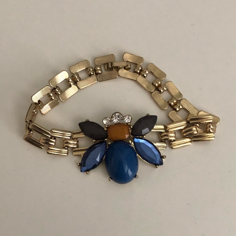 Gold bracelet